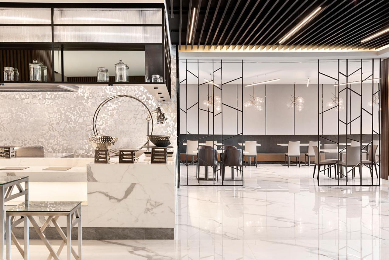 Asiana Grand Hotel Ντουμπάι Εξωτερικό φωτογραφία The interior of the restaurant